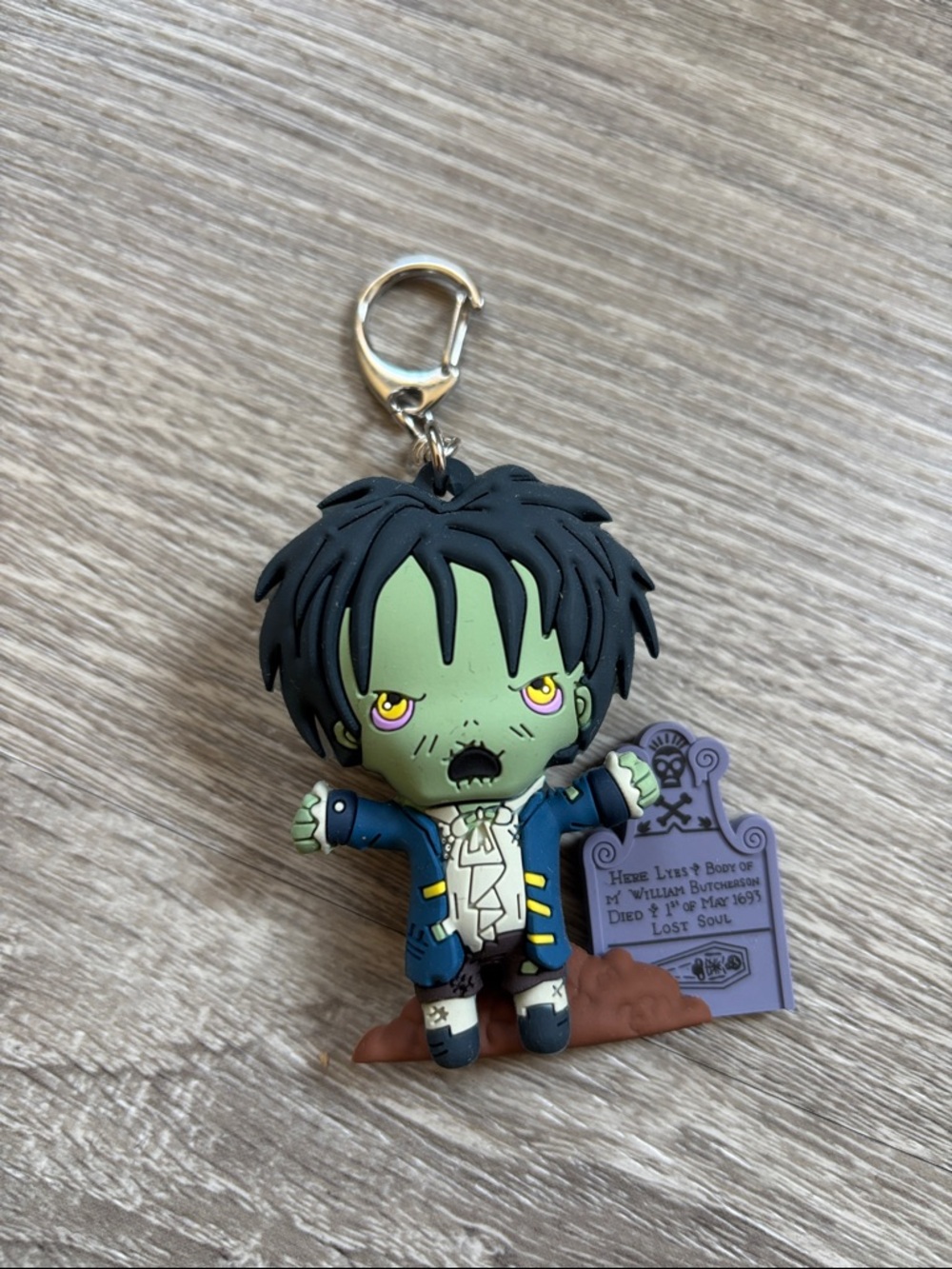 NWOT Disney bag charm keychain hocus pocus